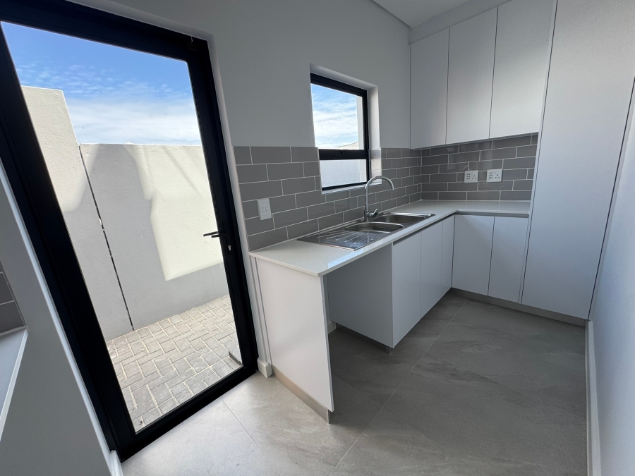 4 Bedroom Property for Sale in Sandown Western Cape